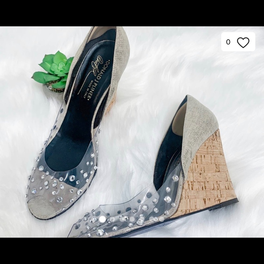 Donald Pliner Pelusp wedge